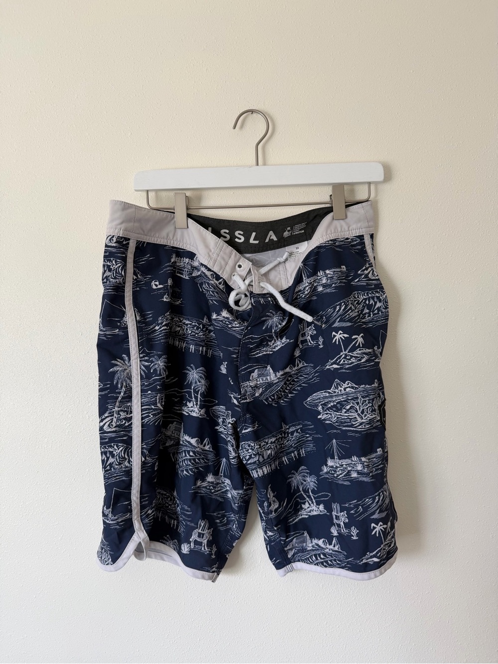 Men’s Vissla Swim Trunks